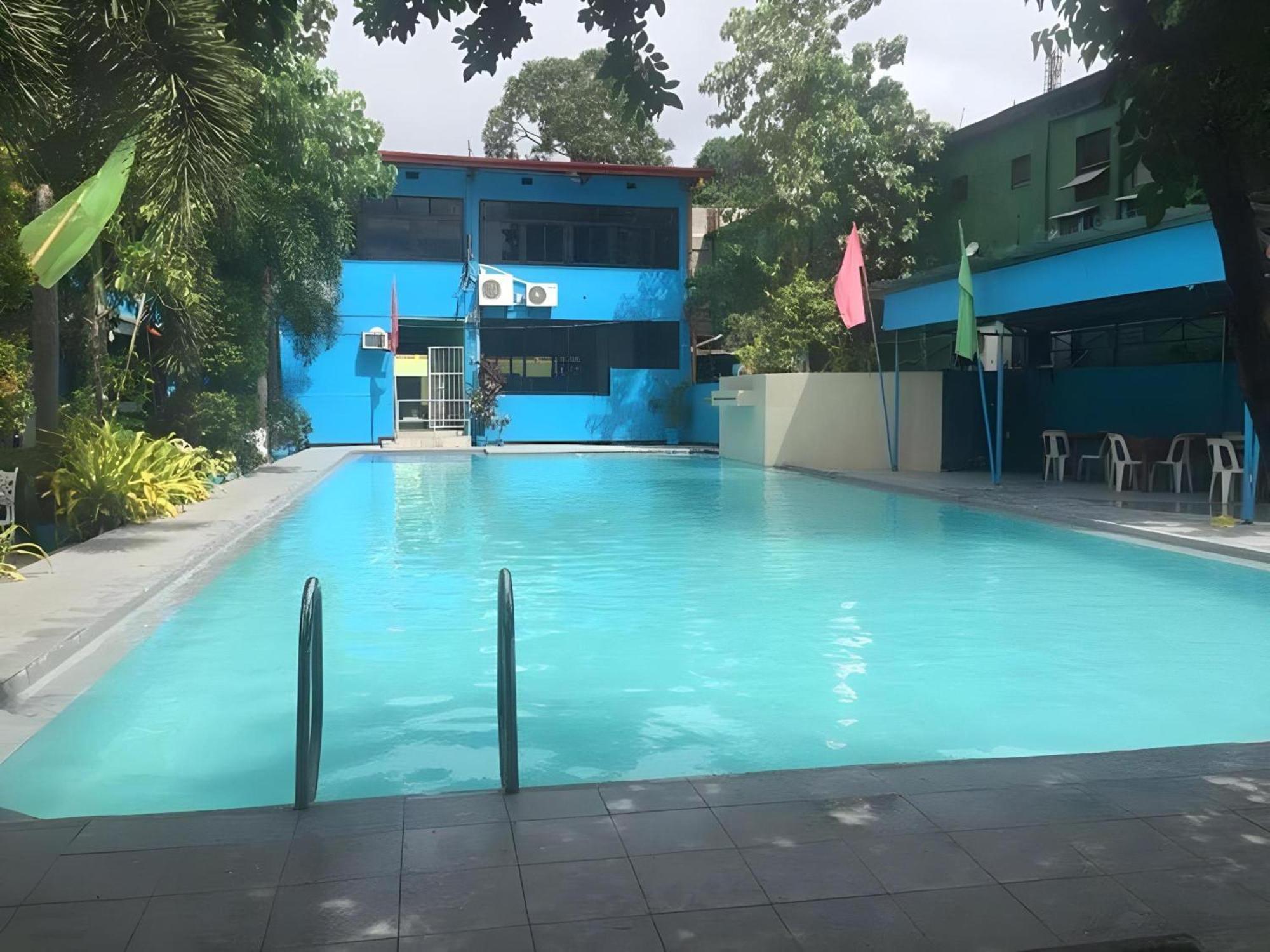 Oyo 195 Ranchotel - Binan Экстерьер фото
