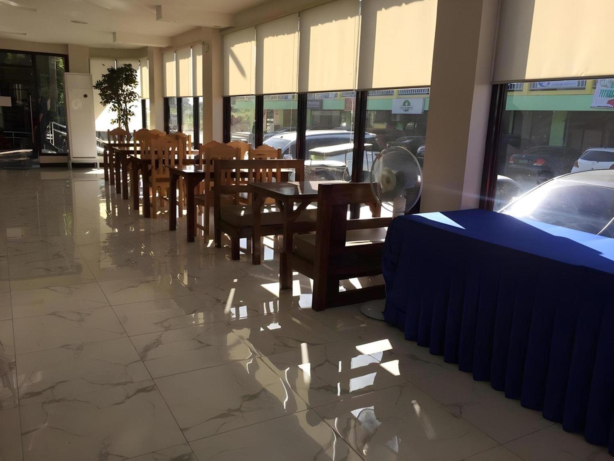 Oyo 195 Ranchotel - Binan Экстерьер фото